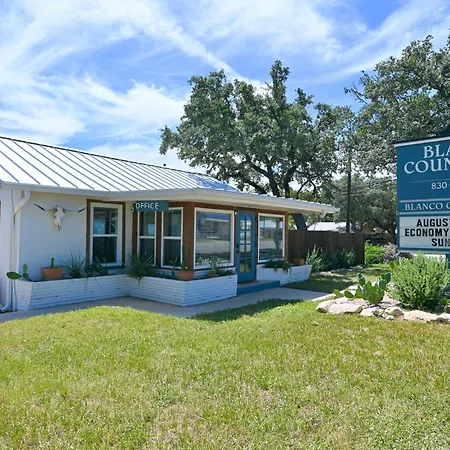 Blanco County Inn & Guesthouses